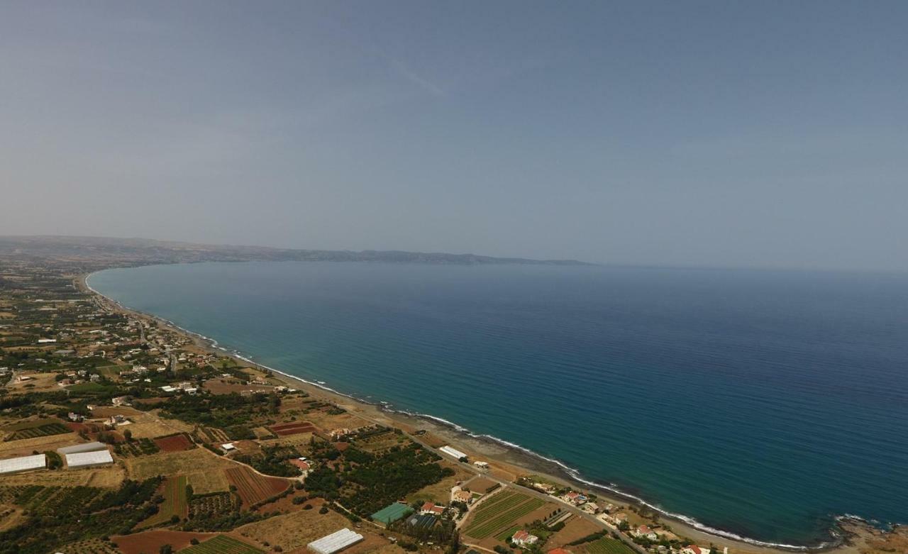 Martika Luxury Villa Agia Marina  Экстерьер фото