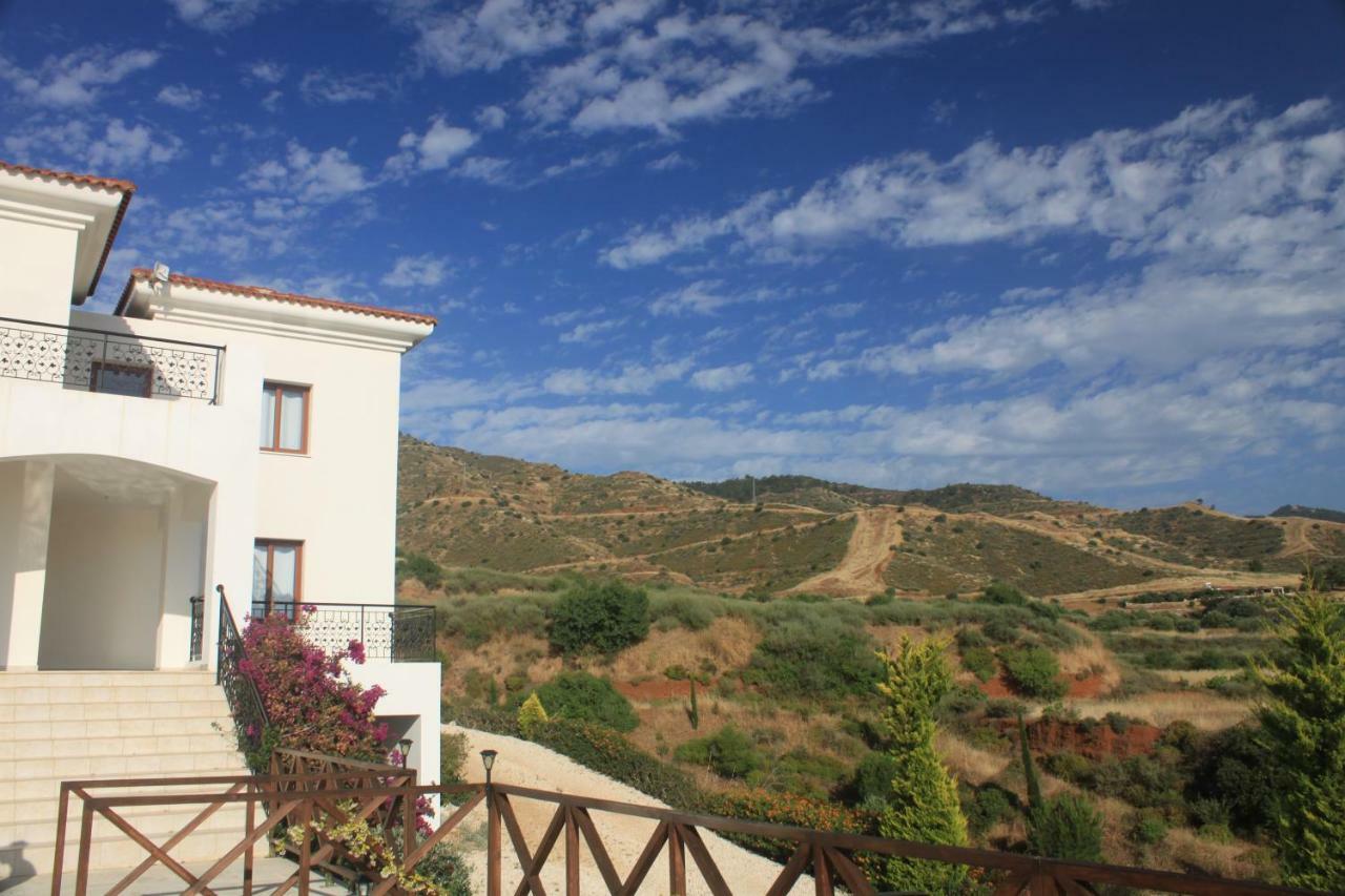 Martika Luxury Villa Agia Marina  Экстерьер фото